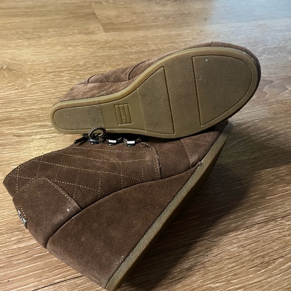 Tom’s Wedge bootie - Picture 1 of 4